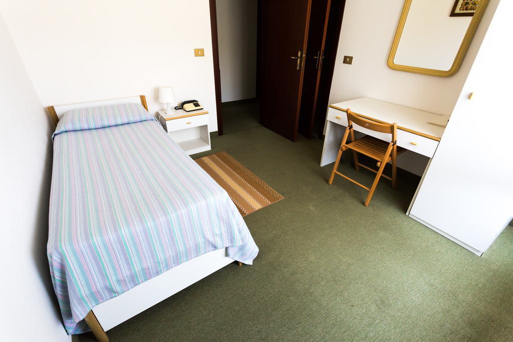 Hotel Krizman Monrupino Quarto foto
